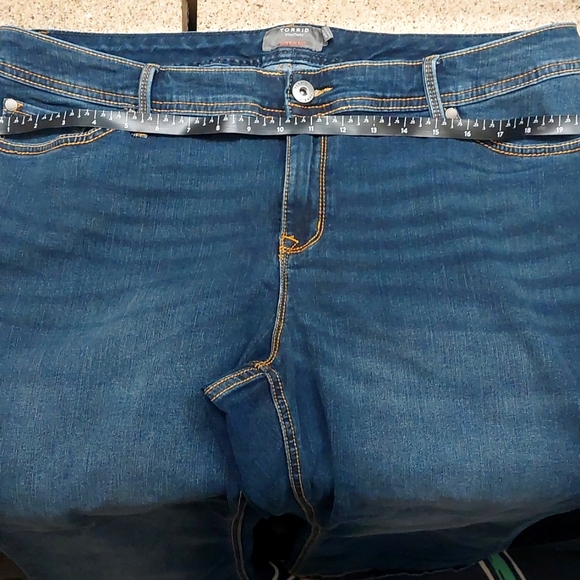 torrid Denim - Torrid Boot cut Jean's